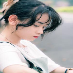 闻刚厚